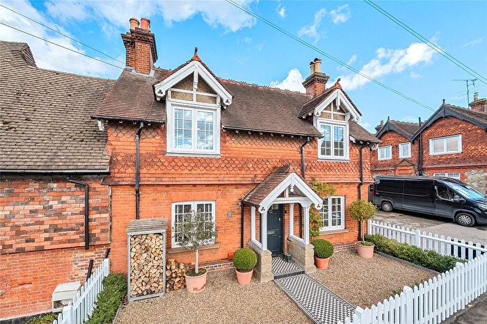 3 Bedroom End Terrace House For Sale In High Street, Seal, Sevenoaks, Kent, TN15