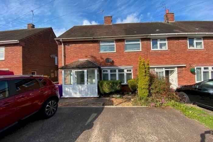 3 Bedroom Property To Rent In Swancote Drive, Wolverhampton, WV4