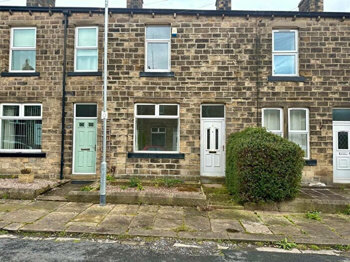 2 Bedroom Terraced House To Rent In Green Avenue, Silsden, BD20