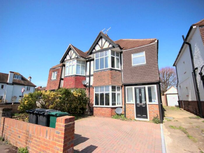 3 Bedroom House To Rent In Old Shoreham Road, Hove, East Sussex, BN3