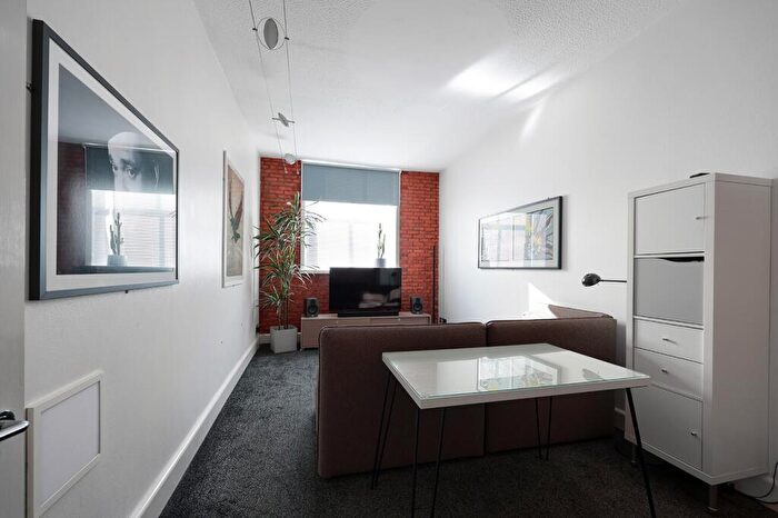 1 Bedroom Apartment For Sale In Victoria Apartments, Padiham, Lancashire, BB12