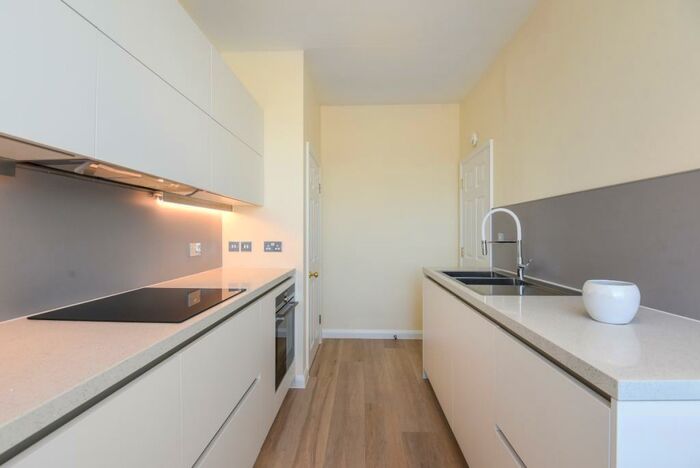 1 Bedroom Apartment To Rent In Alfred Street Bath, BA1