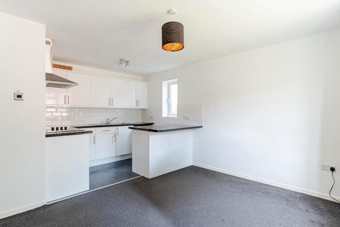 1 Bedroom Flat For Sale In Apseleys Mead, Bradley Stoke, Bristol, BS32