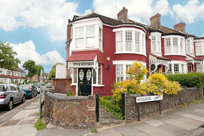 4 Bedroom House To Rent In Hazelwood Lane, Palmers Green, N13