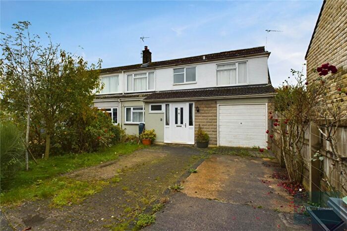 4 Bedroom Semi-Detached House For Sale In Newleaze Park, Melksham, SN12
