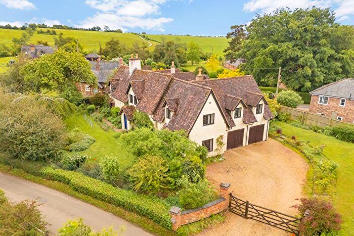 4 Bedroom Character Property For Sale In Goadby, Leicestershire, LE7