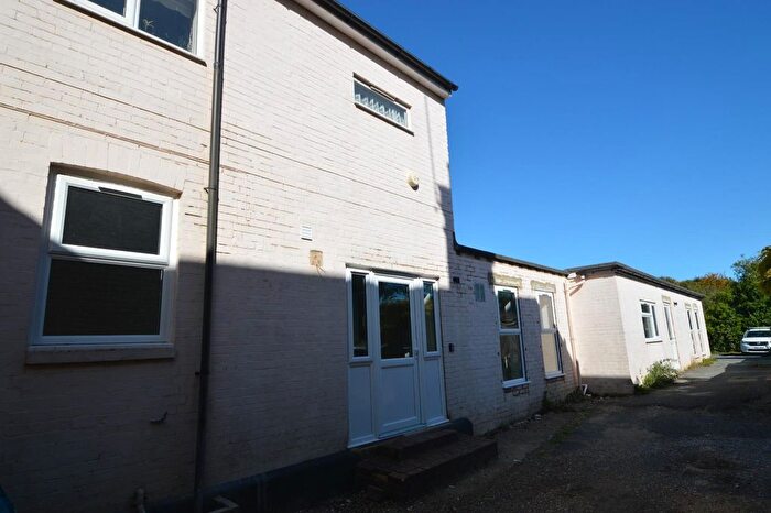 1 Bedroom Flat To Rent In Crowborough Hill, Crowborough, TN6