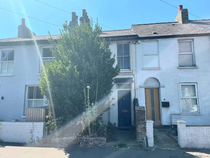 2 Bedroom Terraced House To Rent In Histon Road, Cambridge, CB4