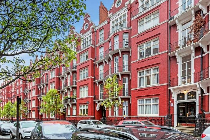 5 Bedroom Flat To Rent In Cabbell Street, London, NW1