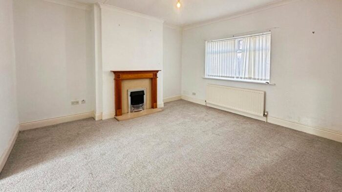 3 Bedroom End Of Terrace House To Rent In Hedworth Terrace, Houghton Le Spring, Tyne And Wear, DH4