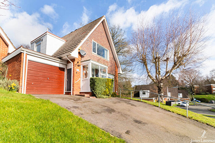 2 Bedroom Link Detached House For Sale In Chancellors Close, Edgbaston, B15