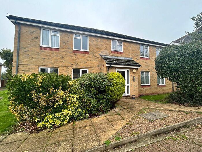 1 Bedroom Flat To Rent In Butt Haw Close, Hoo, ME3