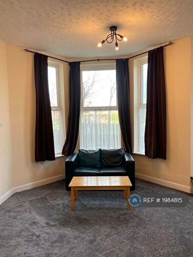 1 Bedroom Flat To Rent In Mill Lane, Northenden, M22