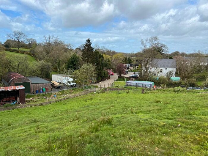 4 Bedroom Detached House For Sale In Mydroilyn, Near Aberaeron, SA47