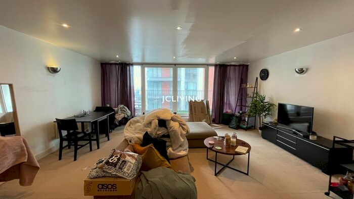 2 Bedroom Flat To Rent In Balearic Apartmetns, London, E16