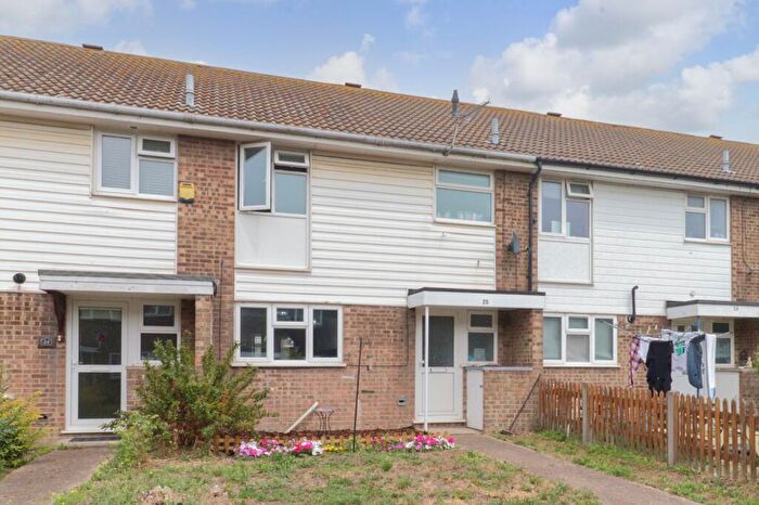 3 Bedroom Terraced House For Sale In Taddy Gardens, Margate, Kent, CT9