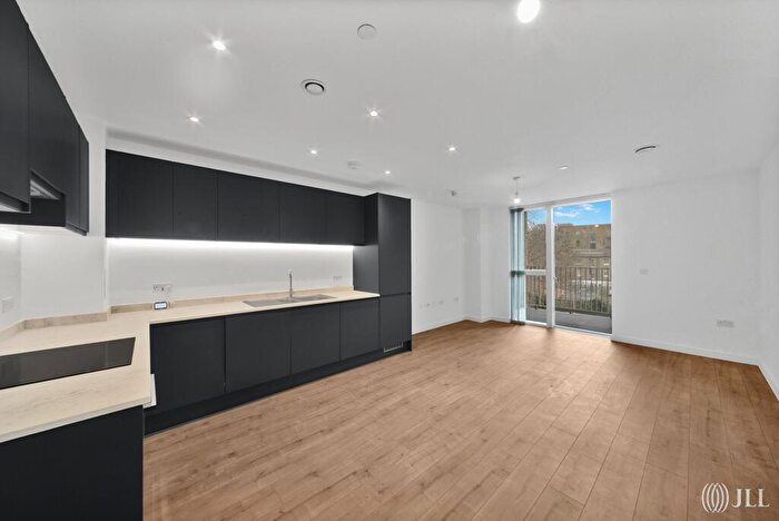 1 Bedroom Flat To Rent In Munton Road London, SE17