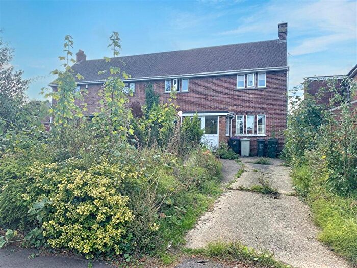 3 Bedroom Semi-Detached House For Sale In Legbourne Road, Louth, LN11