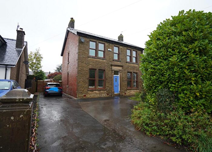 4 Bedroom Detached House For Sale In Preston Road, Preston, PR2