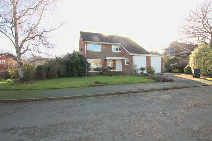 4 Bedroom Detached House To Rent In Firestone Glade, Wootton Bridge, Ryde, PO33