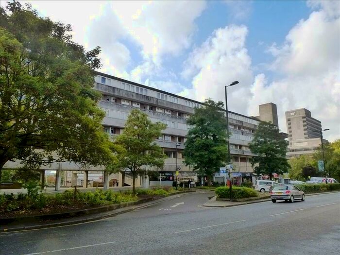 1 Bedroom Apartment To Rent In Commercial Road, Southampton, SO15