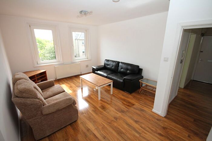 2 Bedroom Flat To Rent In Restalrig Drive, Restalrig, Edinburgh, EH7
