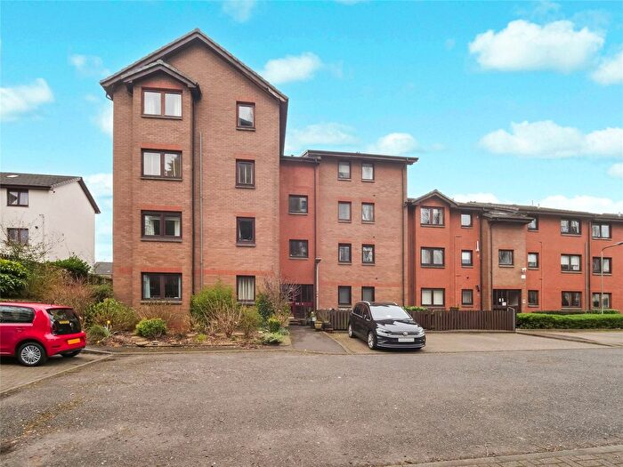 2 Bedroom Flat For Sale In Cyril Street, Paisley, Renfrewshire, PA1