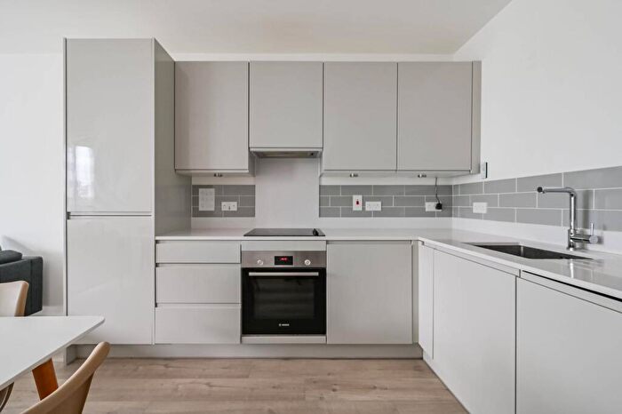 1 Bedroom Flat For Sale In Galyon Point, Royal Docks, London, E16