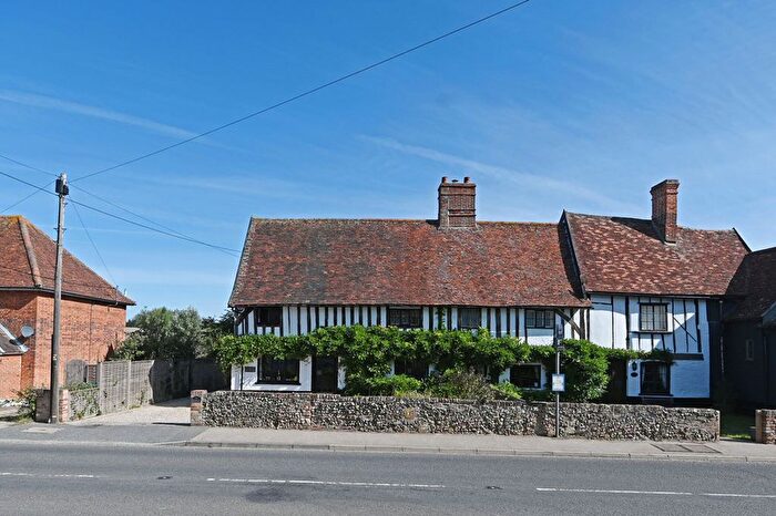 3 Bedroom Semi Detached House For Sale In The Street, Hacheston, IP13