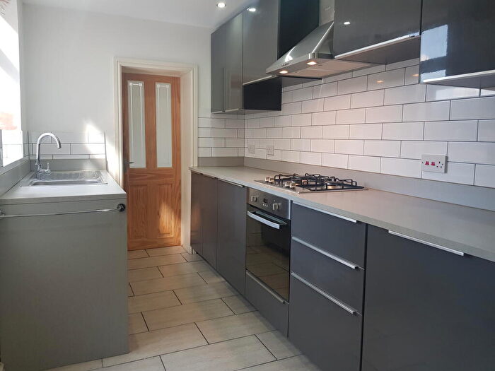 3 Bedroom Terraced House To Rent In Edge Lane, Droylsden, M43