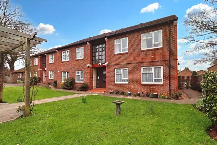 2 Bedroom Retirement Property For Sale In Halleys Court, Woking, Surrey, GU21