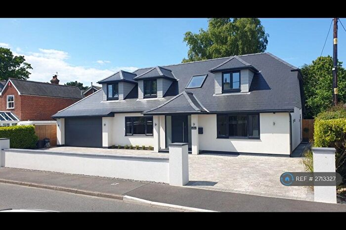 1 Bedroom Semi-Detached House To Rent In Northover Road, Pennington, Lymington, SO41