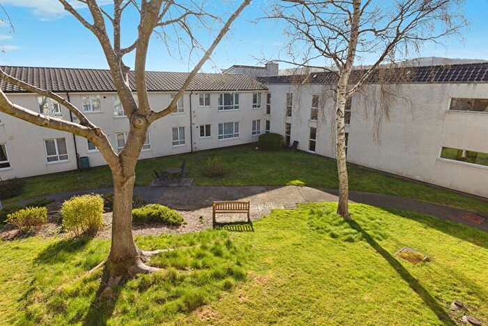 1 Bedroom Apartment For Sale In Dewhirst Road, Baildon, Shipley, BD17