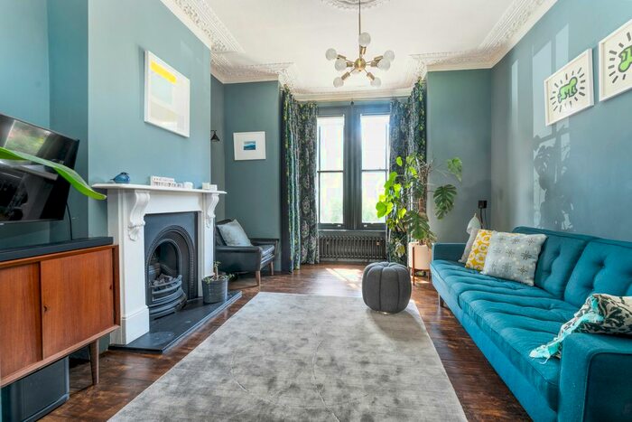 4 Bedroom Terraced House To Rent In Highbury Hill, London, N5