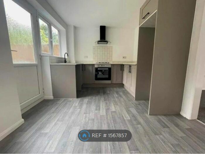 2 Bedroom Terraced House To Rent In Ella Street, Hull, HU5