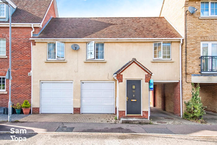 2 Bedroom Maisonette For Sale In Bradford Drive, Colchester, CO4
