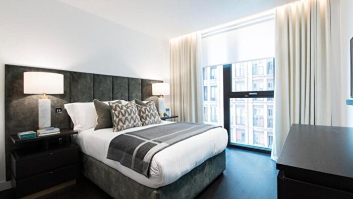 2 Bedroom Apartment To Rent In Charles Clowes Walk, London, SW11