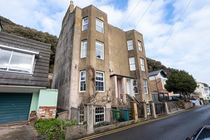 4 Bedroom Semi Detached House For Sale In Radnor Cliff, Folkestone, Kent, CT20