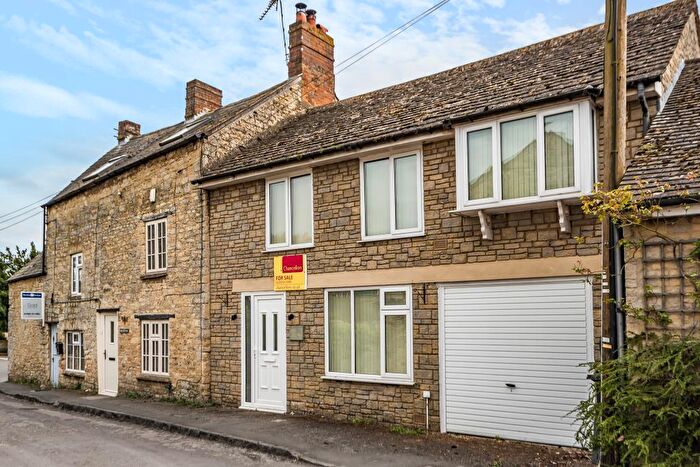 2 Bedroom Cottage For Sale In Wootton, Oxfordshire, OX20
