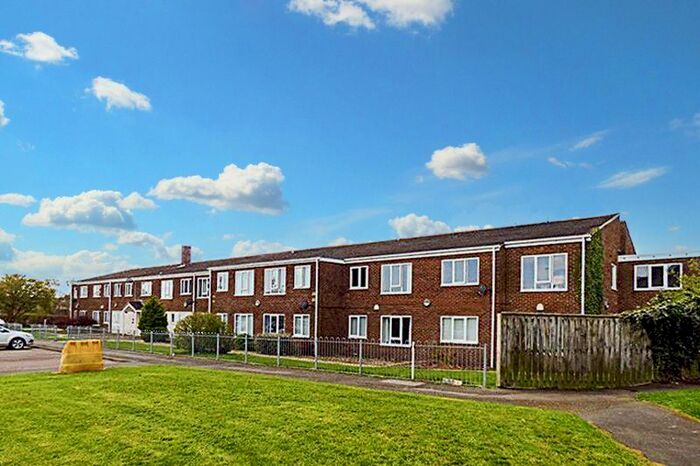 1 Bedroom Flat To Rent In Lake Road, Hadston, Morpeth, NE65