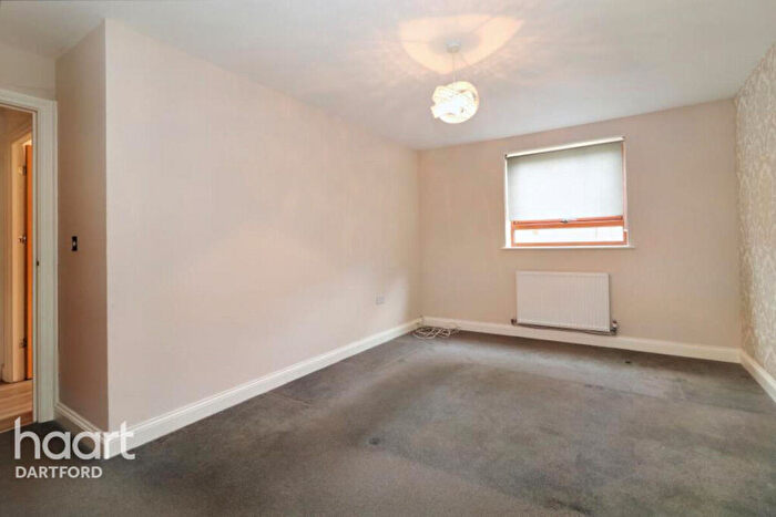 2 Bedroom Apartment To Rent In North Star Boulevard, Greenhithe, DA9