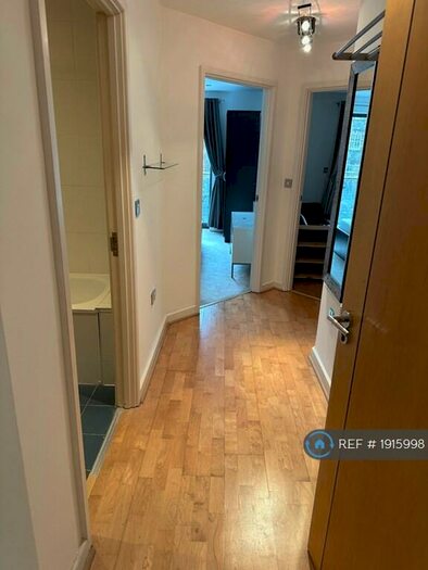 1 Bedroom Flat To Rent In Coopers Court Caroline Street, Cardiff, CF10