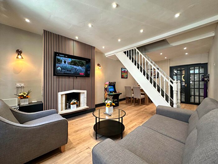 2 Bedroom Terraced House For Sale In Westcott Road, Liverpool, L4