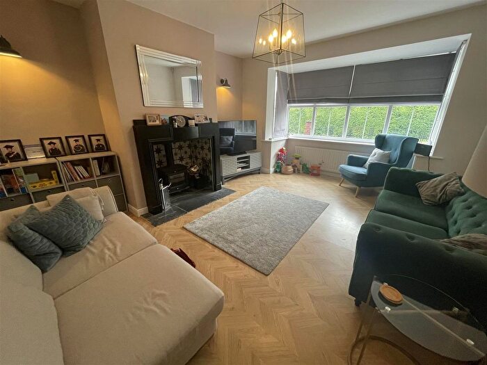 4 Bedroom Terraced House For Sale In Dene Villas, Chester Le Street, DH3