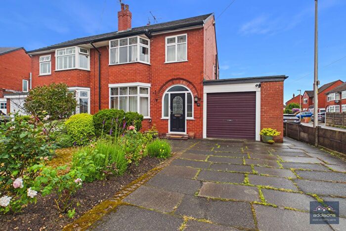 3 Bedroom Semi Detached House For Sale In Heyes Road, Orrell, Wigan, WN5