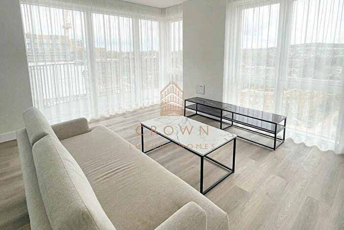 3 Bedroom Apartment To Rent In Cairncross House, Kidbrooke Village, SE3