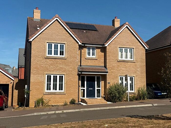 5 Bedroom Detached House To Rent In Perry Close, Newton Leys, MK3