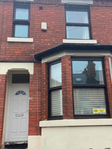 6 Bedroom Terraced House To Rent In Kimbolton Avenue, Nottingham, NG7