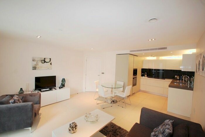 1 Bedroom Flat To Rent In Bezier Apartments, London, EC1Y