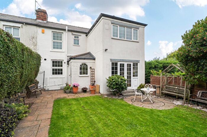 4 Bedroom Semi-Detached House For Sale In Duncombe Street, Sheffield, South Yorkshire, S6